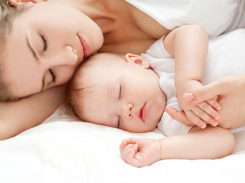Hội chứng Baby Blues sau sinh là gì?