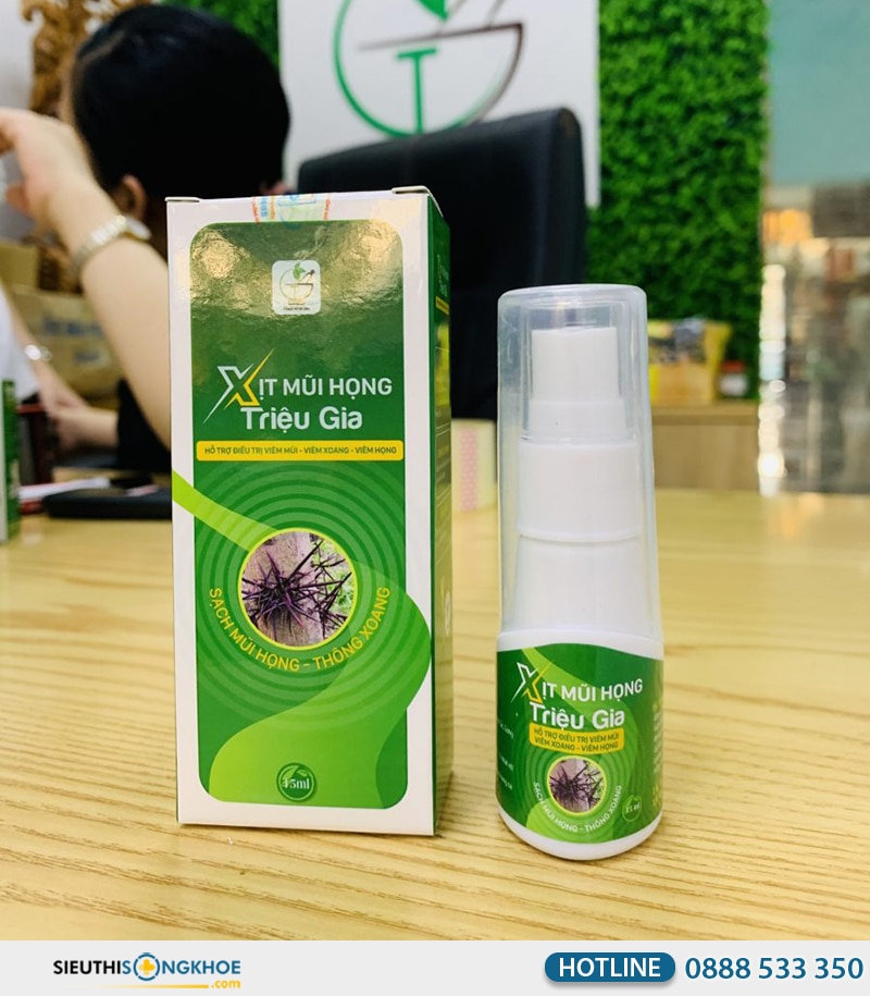 xịt mũi họng triệu gia